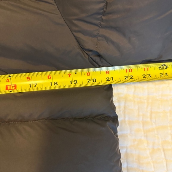 Prana Long Puffer Jacket – Black – Size L – NWT – RN#124977 - Picture 5 of 6